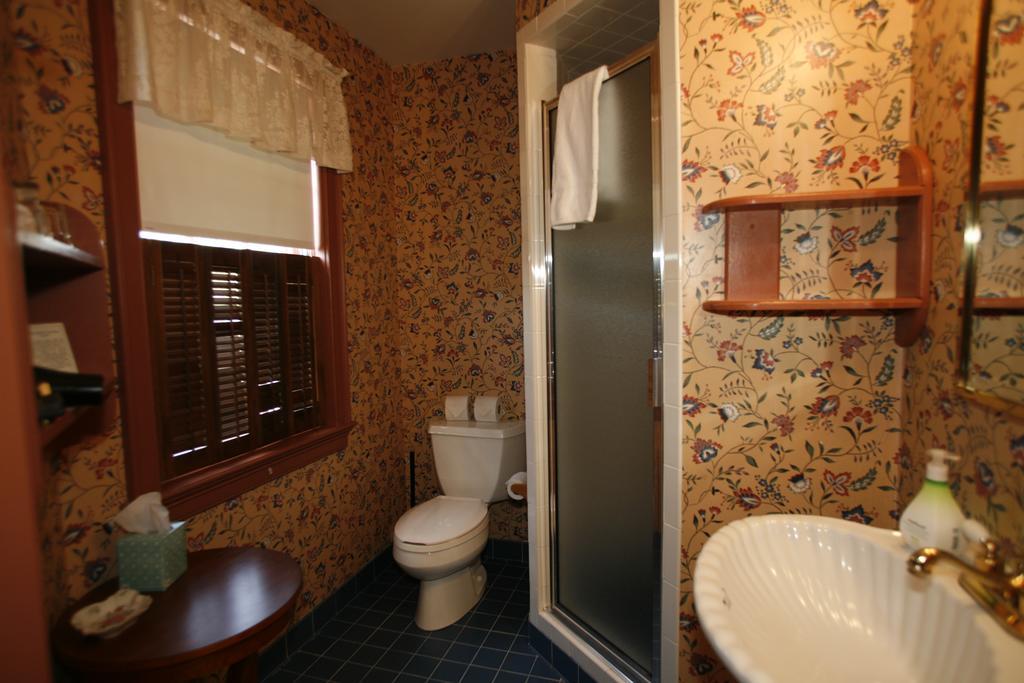 Parsonage Inn Bed And Breakfast Saint Michaels Exterior foto