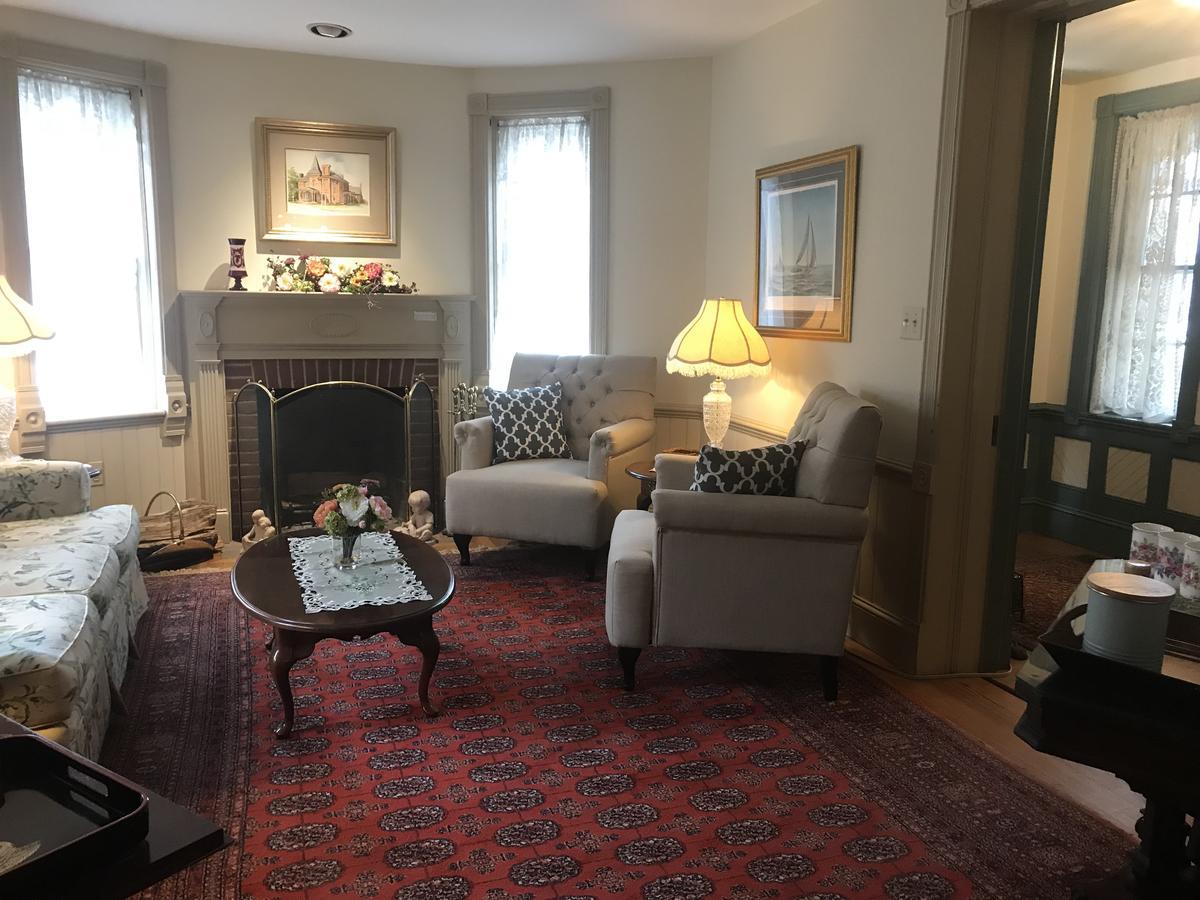 Parsonage Inn Bed And Breakfast Saint Michaels Exterior foto