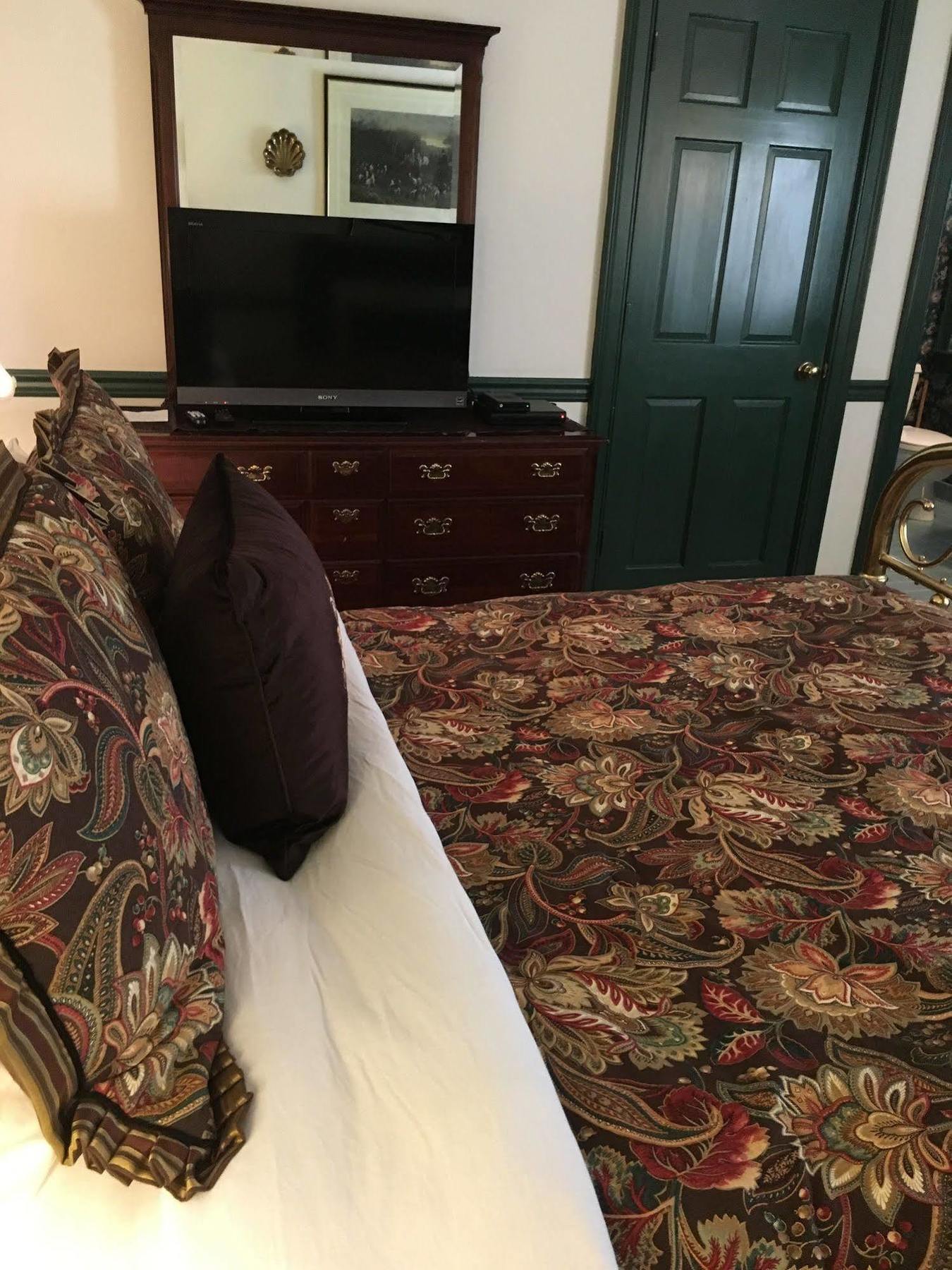 Parsonage Inn Bed And Breakfast Saint Michaels Exterior foto