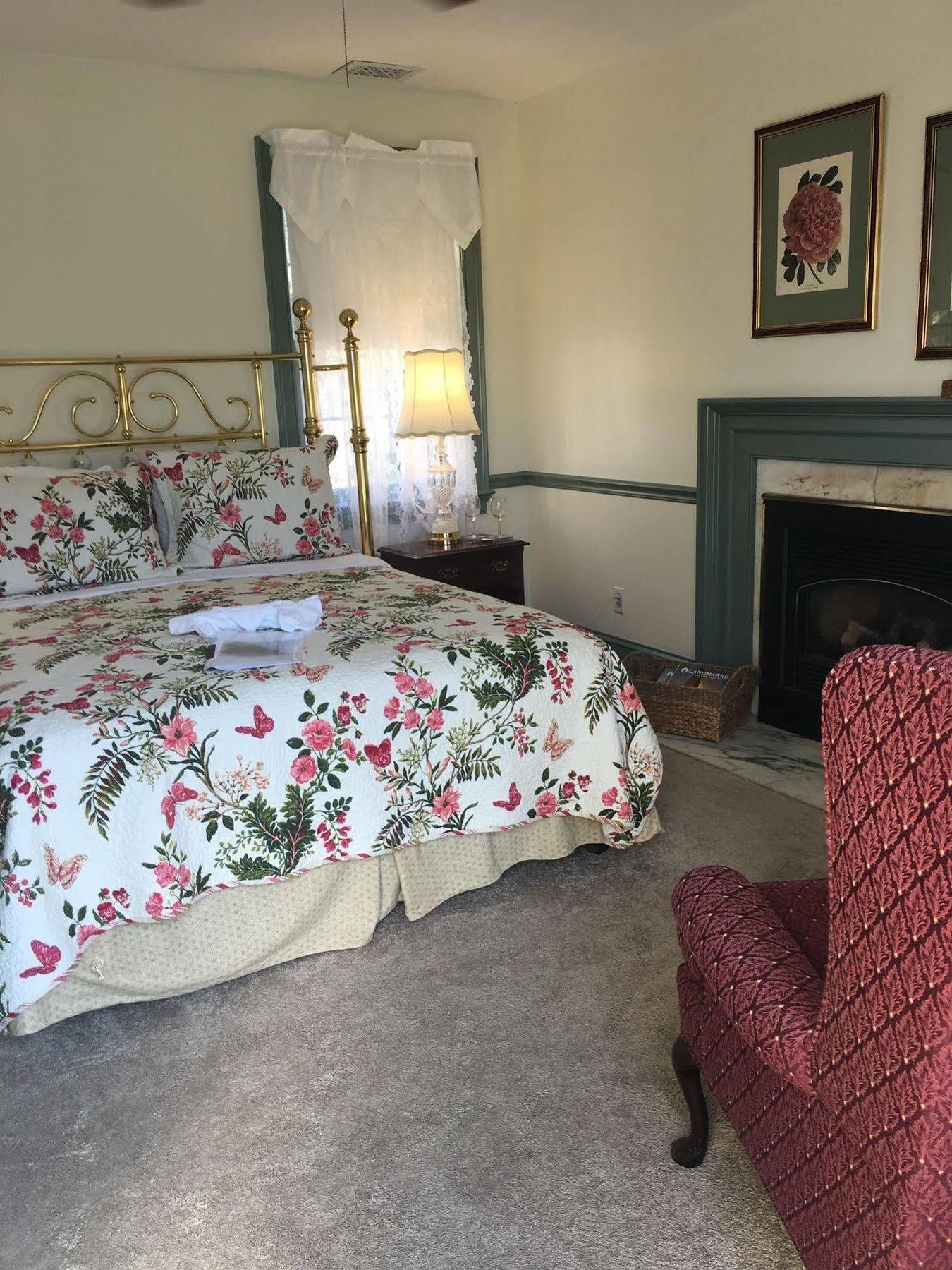 Parsonage Inn Bed And Breakfast Saint Michaels Exterior foto